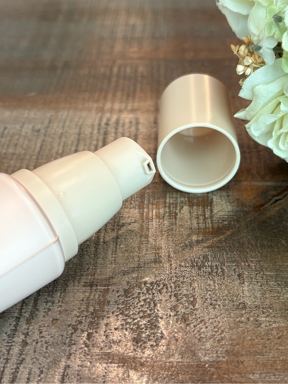 Dr. Jart+ BB Beauty Balm TINTED MOISTURIZER with SPF 40 in LIGHT MEDIUM-MEDIUM! - Picture 3 of 3